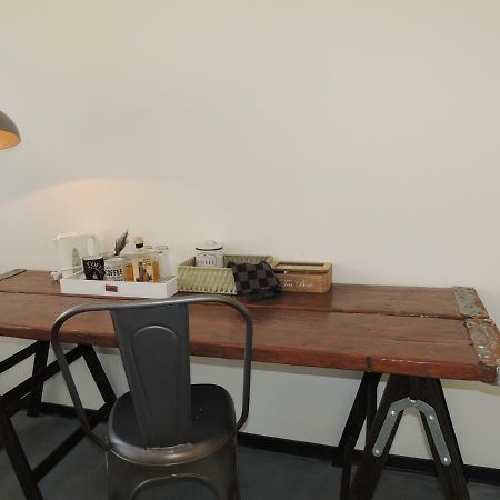 Zentrales Apartment In Гелзенкирхен Екстериор снимка